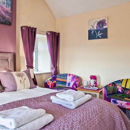 Moorland View Farm B&B Oakamoor Экстерьер фото