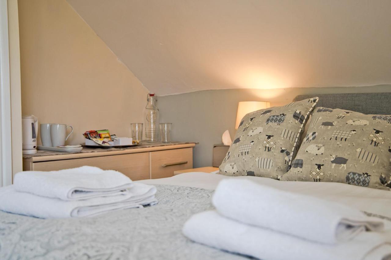 Moorland View Farm B&B Oakamoor Экстерьер фото