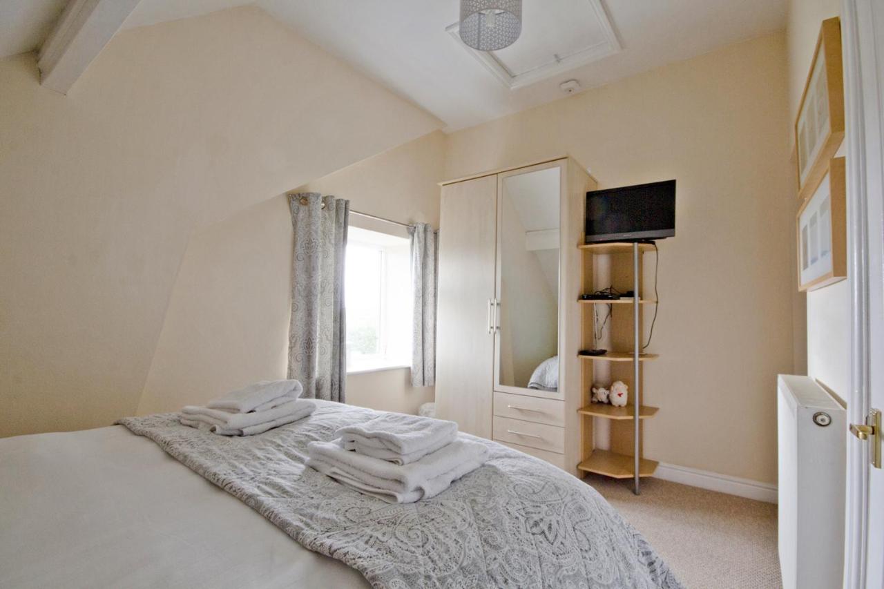 Moorland View Farm B&B Oakamoor Экстерьер фото